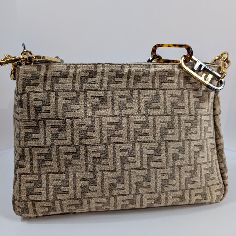 Fendi Brown O’Clock Zip Shoulder Bag Zucca Chenille Bag - Picture 4 of 16